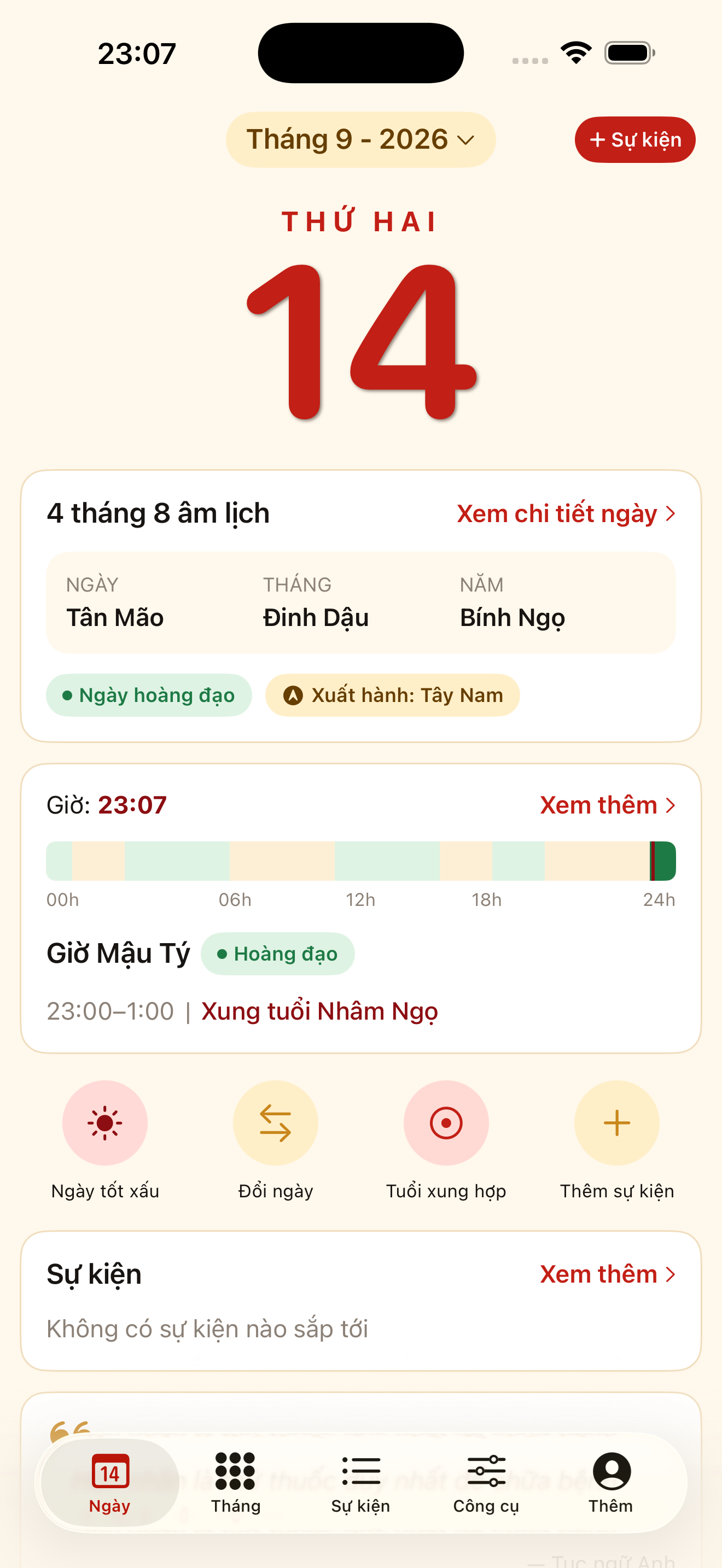 Ảnh chụp màn hình ứng dụng Ai Lịch: màn Ngày hiển thị Thứ Hai 14, ngày 4 tháng 8 âm lịch, ngày hoàng đạo, cùng giờ hoàng đạo trong ngày và các công cụ tra cứu nhanh.